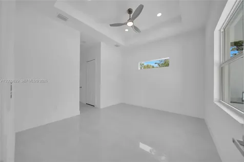 2703 34th Street SW Lehigh Acres FL 33976