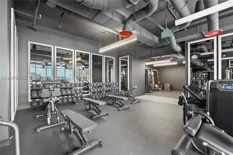 20 NE 11th Street Miami FL 33132