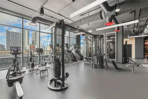 20 NE 11th Street Miami FL 33132