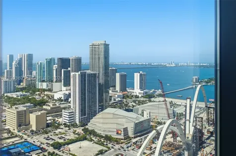 20 NE 11th Street Miami FL 33132