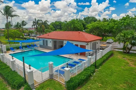 16426 SW 48th Terrace Miami FL 33185