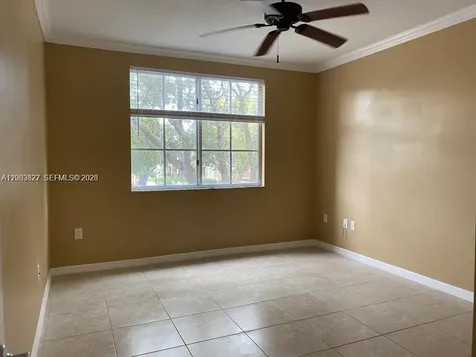 8060 N Nob Hill Road Tamarac FL 33321