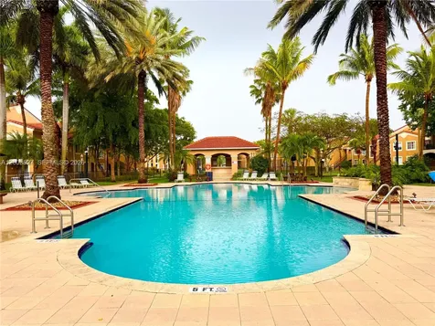 8060 N Nob Hill Road Tamarac FL 33321