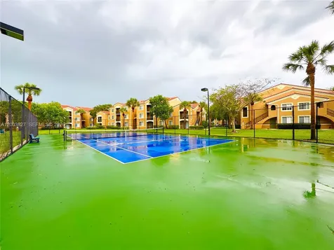 8060 N Nob Hill Road Tamarac FL 33321