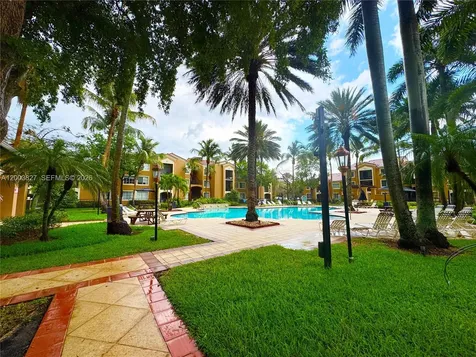 8060 N Nob Hill Road Tamarac FL 33321
