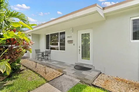 14621 NW 13th Road Miami FL 33167