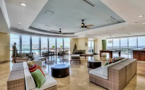 511 SE 5th Avenue Fort Lauderdale FL 33301