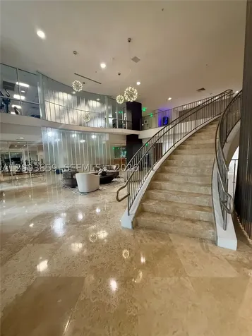 511 SE 5th Avenue Fort Lauderdale FL 33301
