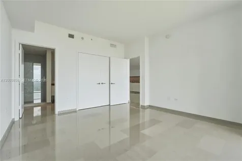 88 SW 7th Street Miami FL 33130