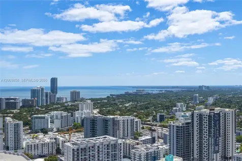 88 SW 7th Street Miami FL 33130