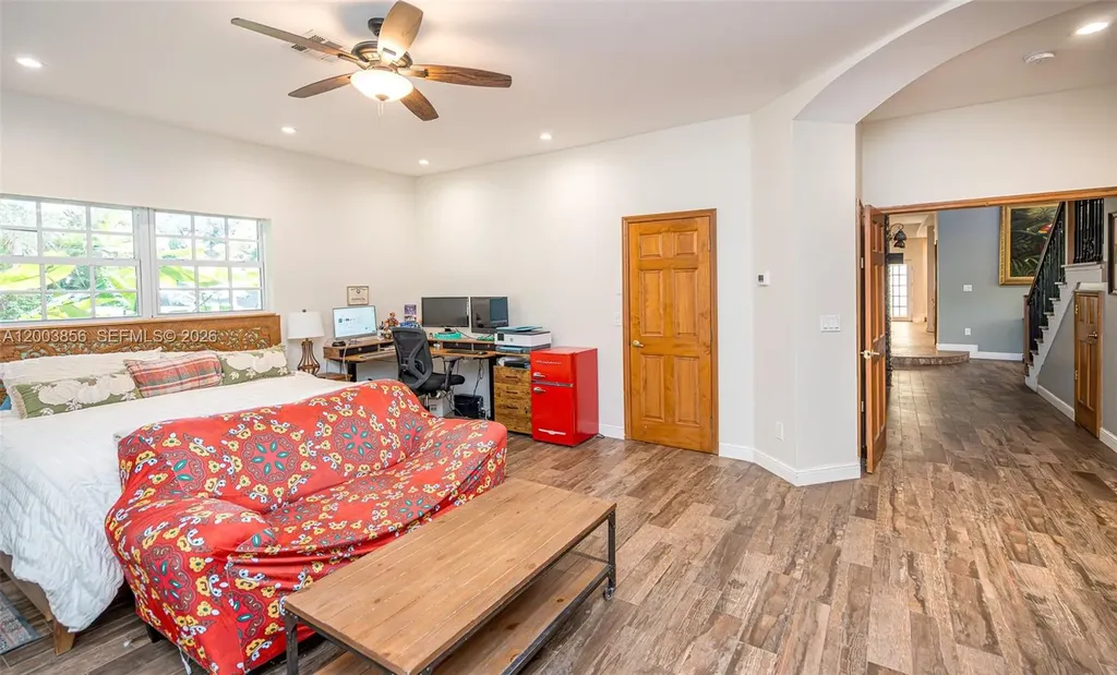 2221 SW 28th Way Fort Lauderdale FL 33312
