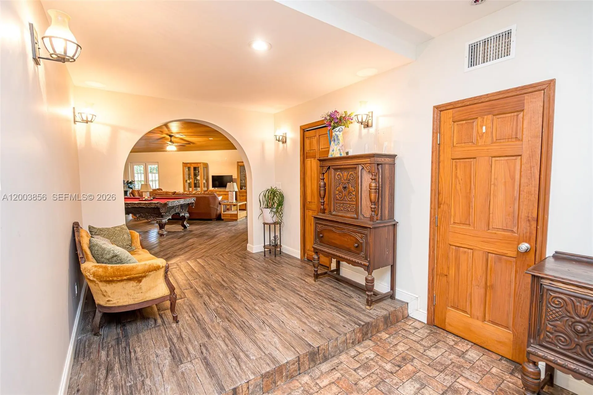 2221 SW 28th Way Fort Lauderdale FL 33312