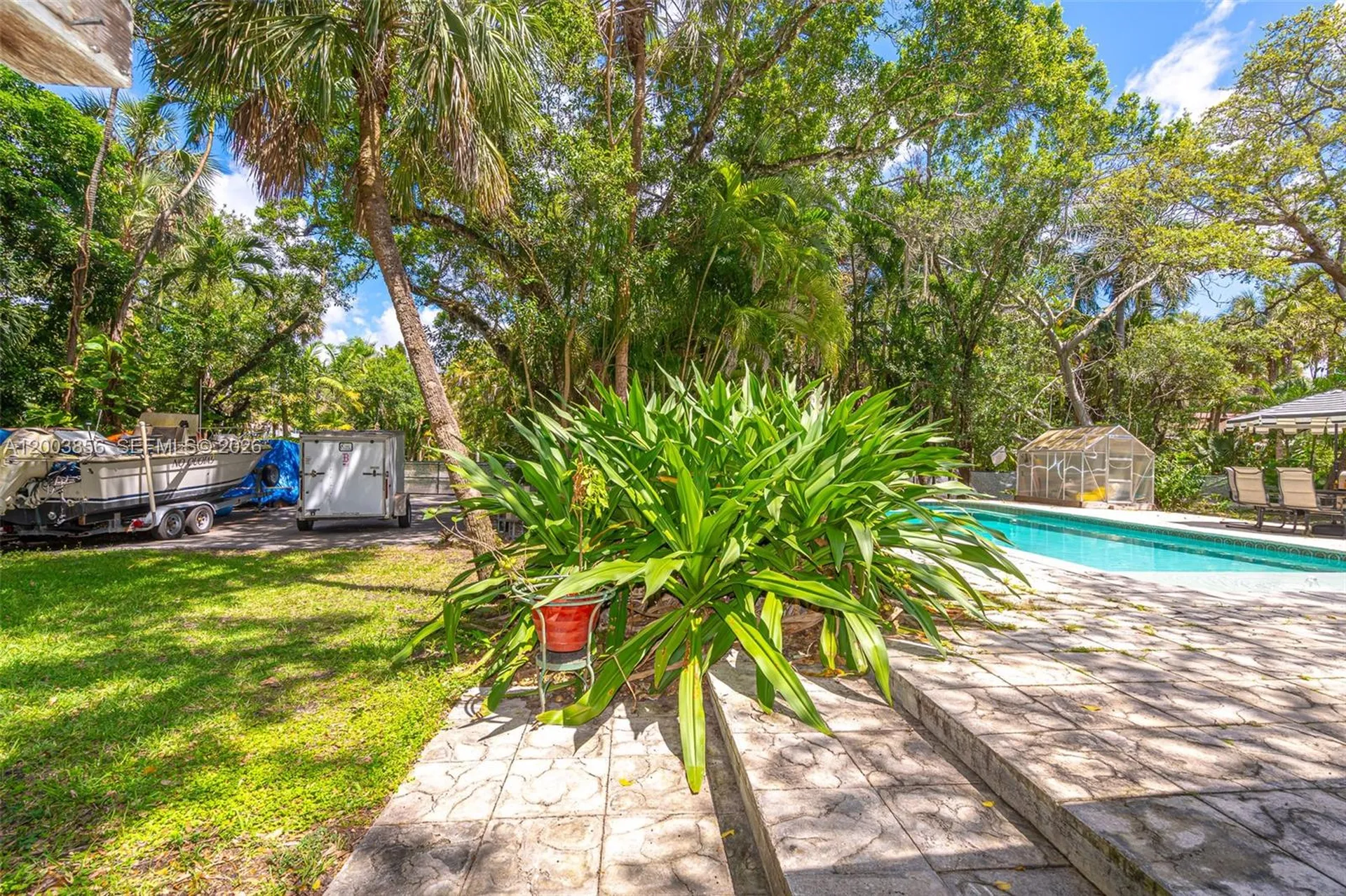 2221 SW 28th Way Fort Lauderdale FL 33312