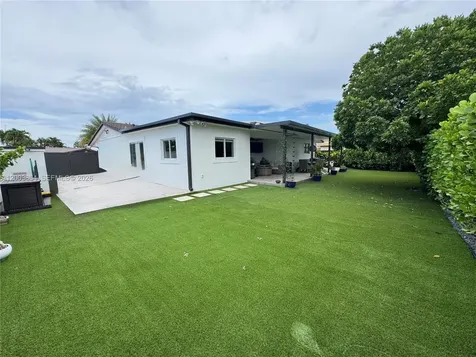 18620 NW 47th Court Miami Gardens FL 33055