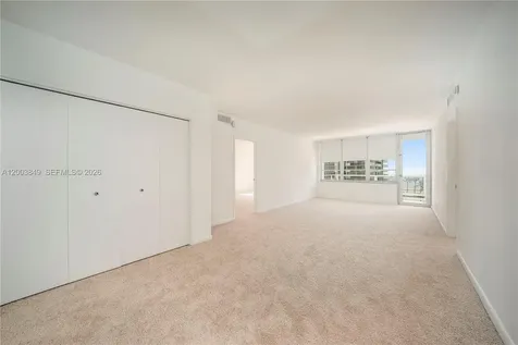 5700 Collins Avenue Miami Beach FL 33140