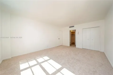 5700 Collins Avenue Miami Beach FL 33140