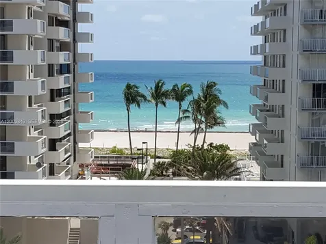 5700 Collins Avenue Miami Beach FL 33140