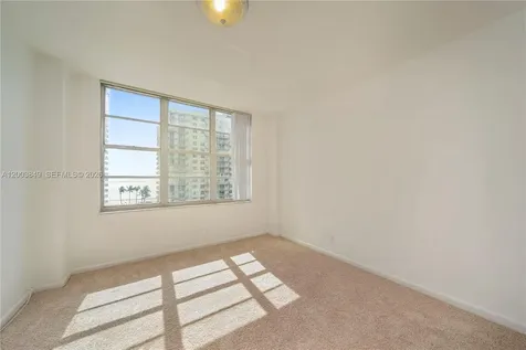 5700 Collins Avenue Miami Beach FL 33140