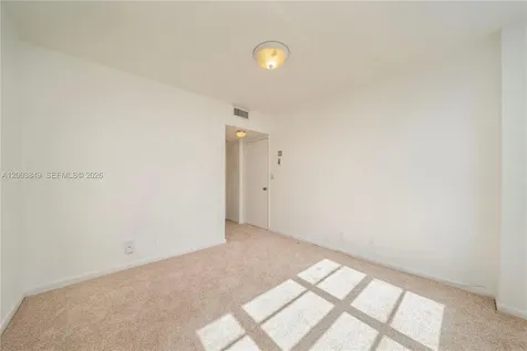 5700 Collins Avenue Miami Beach FL 33140