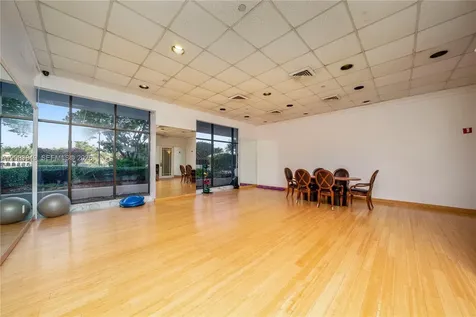 5700 Collins Avenue Miami Beach FL 33140