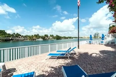 5700 Collins Avenue Miami Beach FL 33140