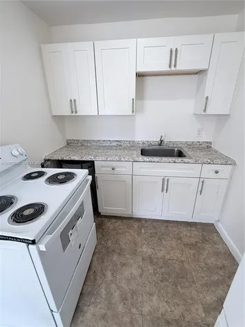 801 N H Street Lake Worth FL 33460
