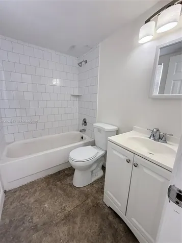 801 N H Street Lake Worth FL 33460