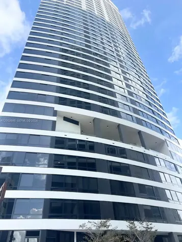 225 N Miami Avenue Miami FL 33128