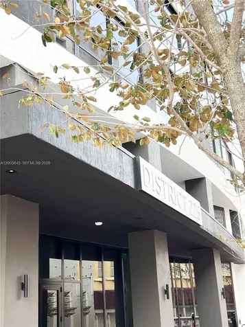 225 N Miami Avenue Miami FL 33128