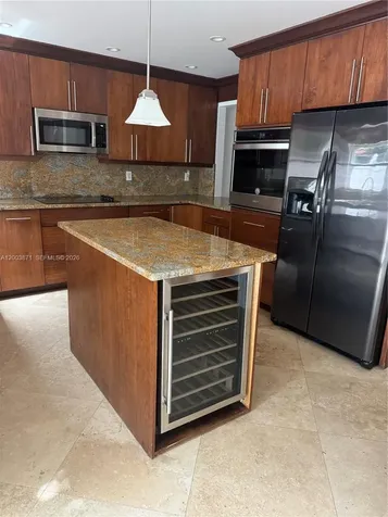 3920 Woodside Drive Coral Springs FL 33065