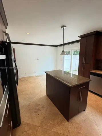 3920 Woodside Drive Coral Springs FL 33065