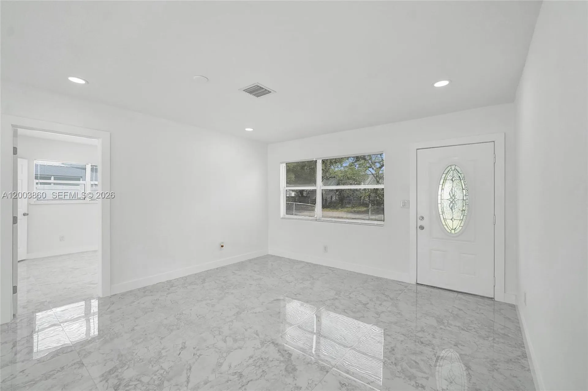 6442 Oak Street Hollywood FL 33024