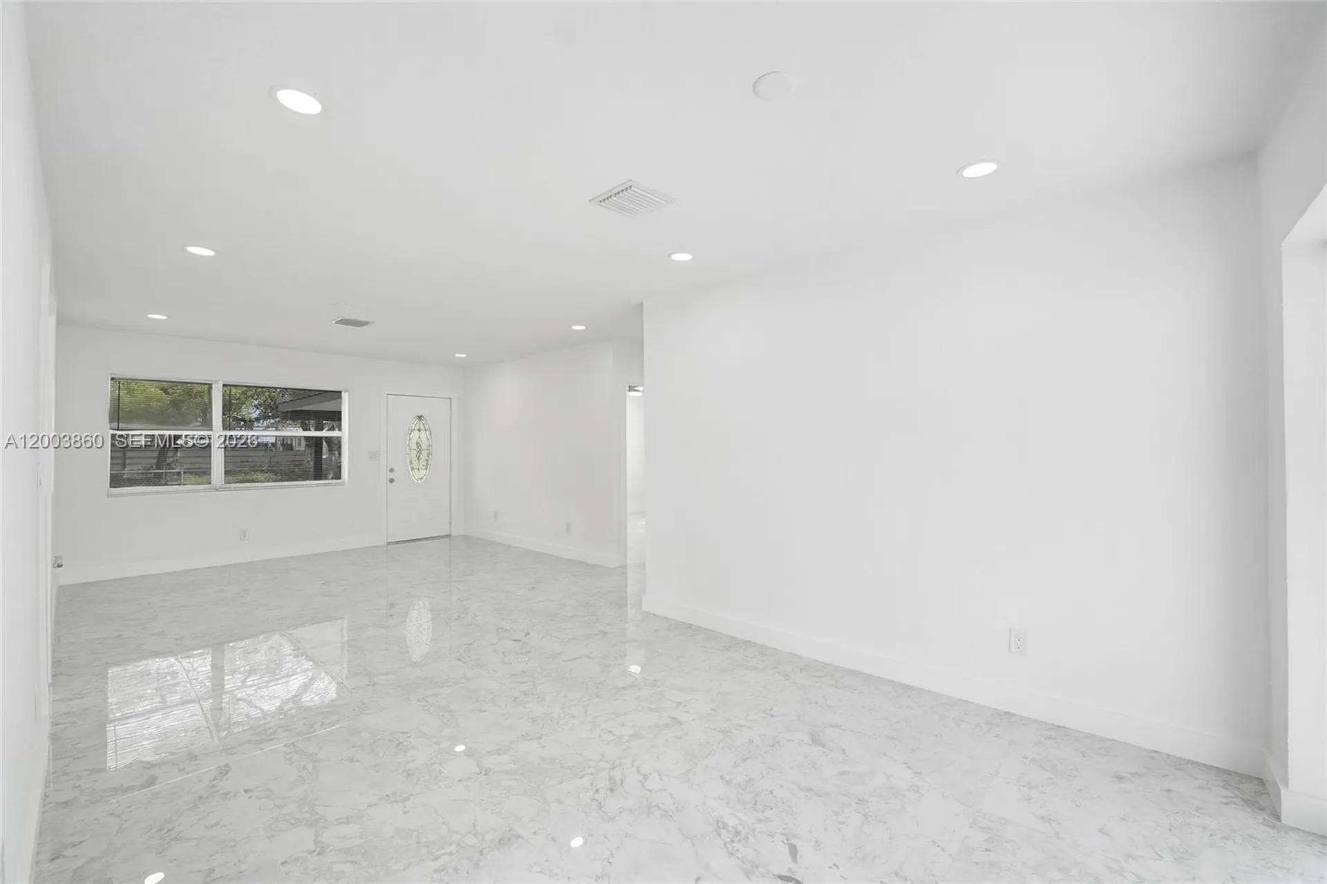 6442 Oak Street Hollywood FL 33024