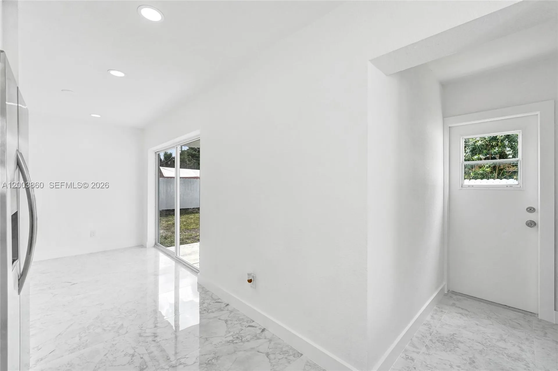 6442 Oak Street Hollywood FL 33024