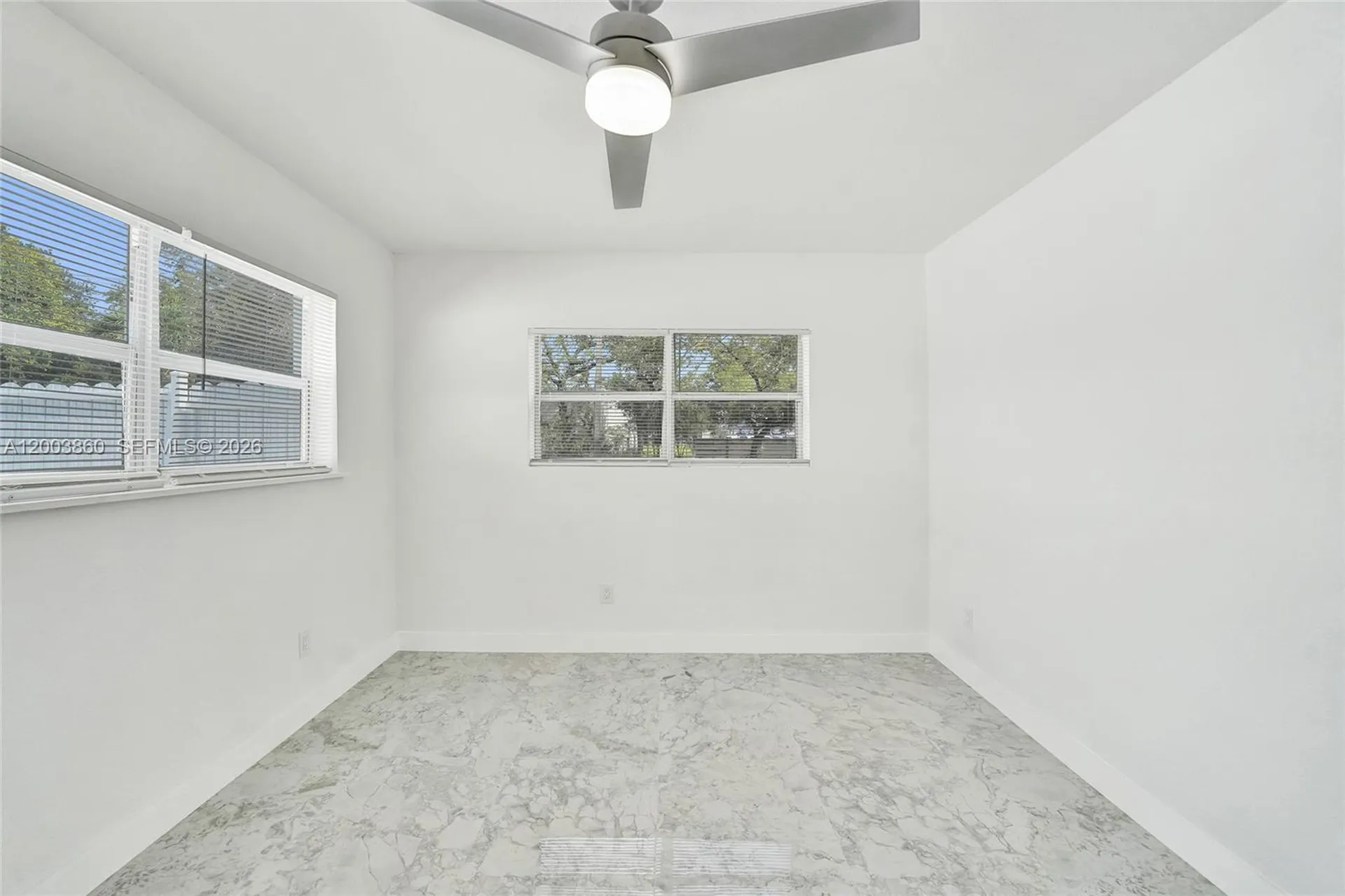 6442 Oak Street Hollywood FL 33024