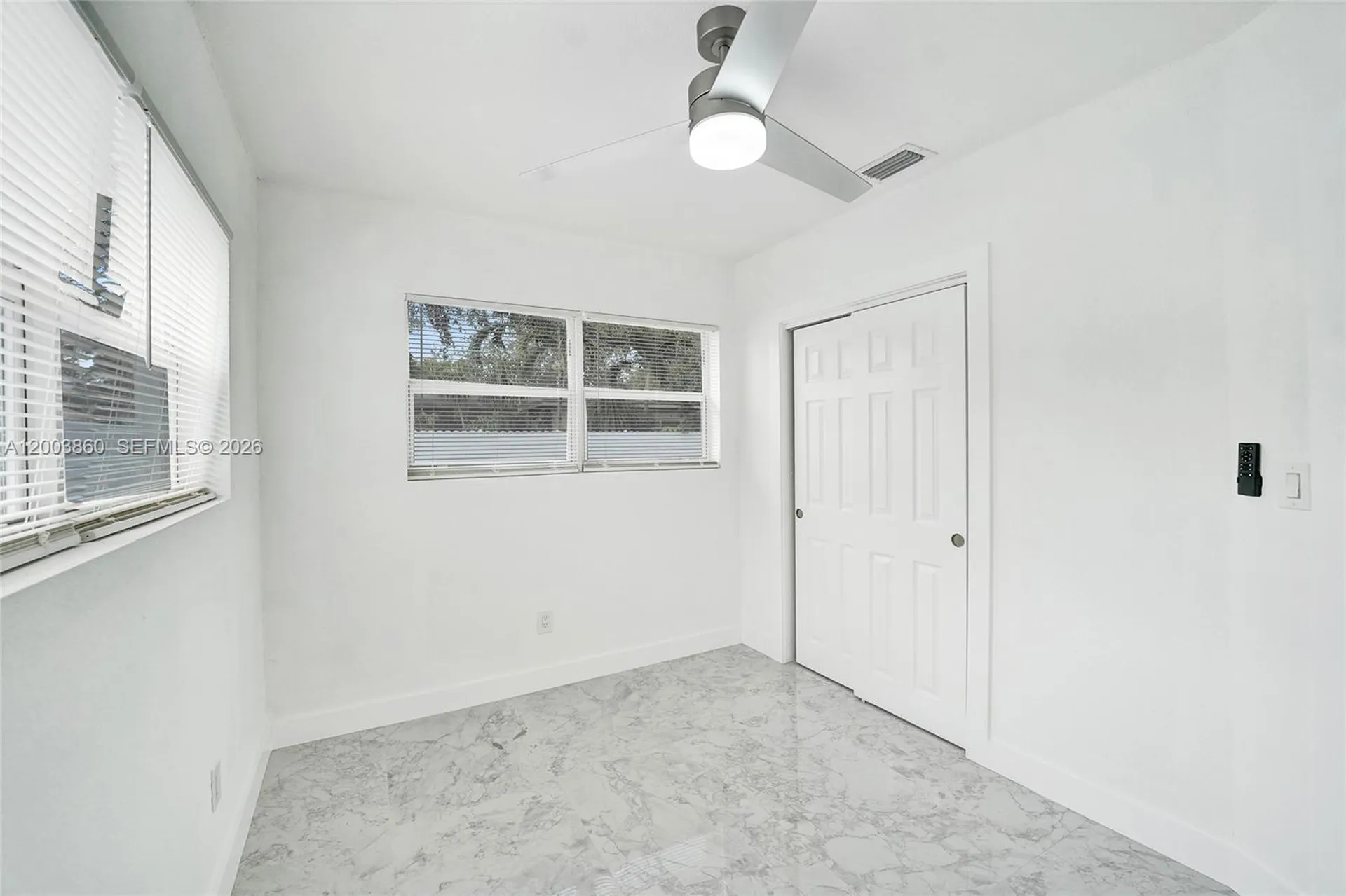 6442 Oak Street Hollywood FL 33024