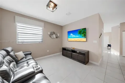 2623 SE 11th Street Homestead FL 33035