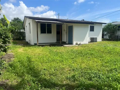753 SW 3rd Street Dania Beach FL 33004
