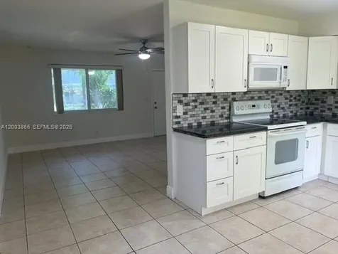 753 SW 3rd Street Dania Beach FL 33004
