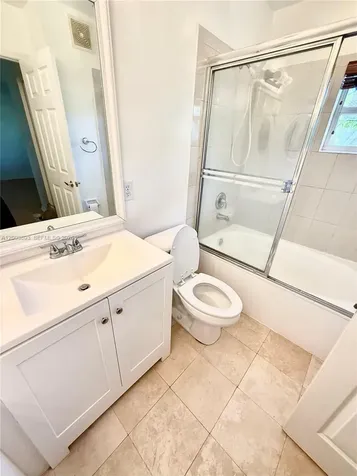 2206 NW 170th Avenue Pembroke Pines FL 33028