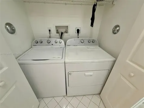 2206 NW 170th Avenue Pembroke Pines FL 33028