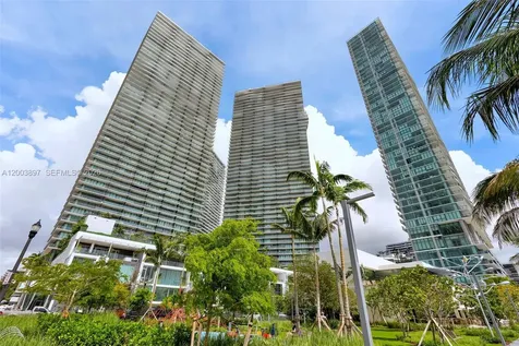 650 NE 32nd Street Miami FL 33137