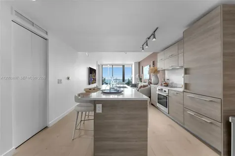 650 NE 32nd Street Miami FL 33137