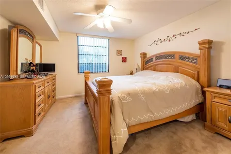 1530 Whitehall Drive Davie FL 33324