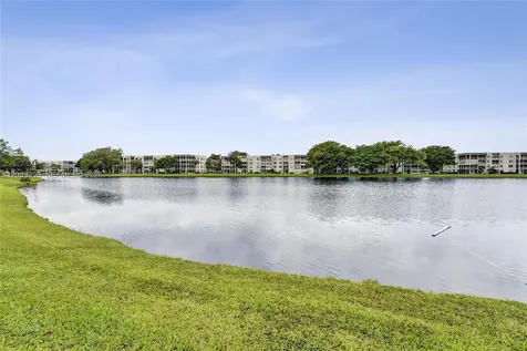 1530 Whitehall Drive Davie FL 33324