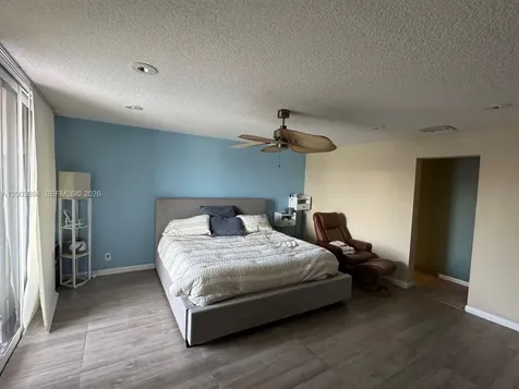 801 Palm Trail Delray Beach FL 33483