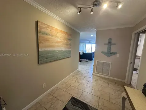 801 Palm Trail Delray Beach FL 33483