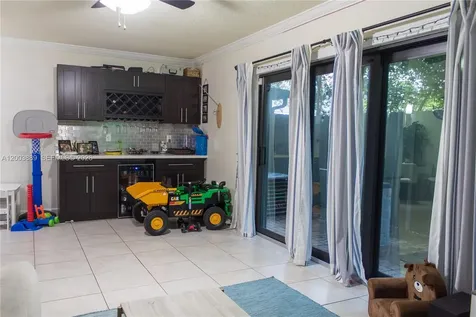 7645 NW 38th Court Sunrise FL 33351