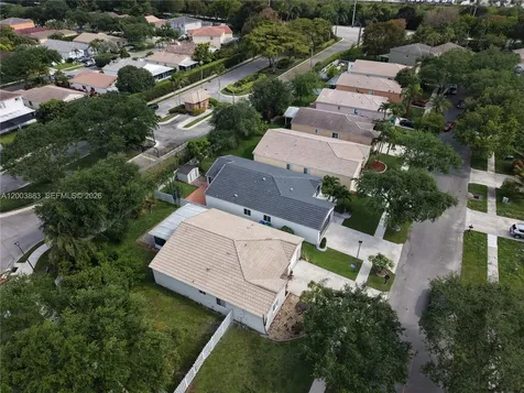 2411 SW 103rd Way Miramar FL 33025