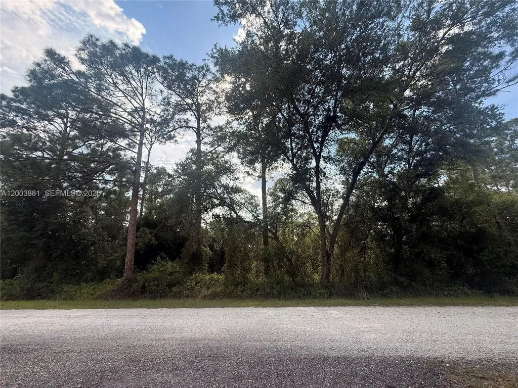 150 S Olivo Street Clewiston FL 33440-2613